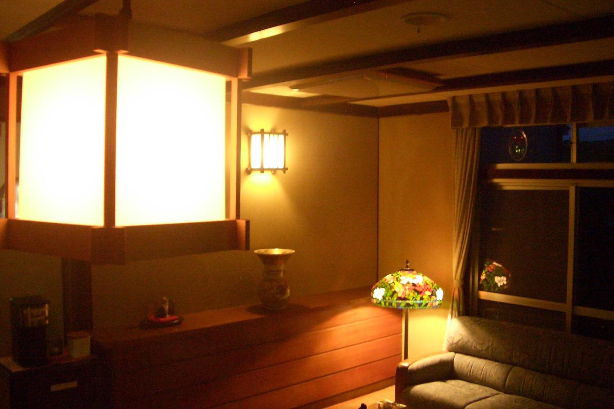 Family Ryokan Kawakyu With Showa Retro, Private Hot Spring Ібусукі Екстер'єр фото